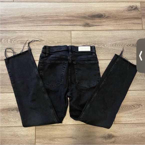 Re/done - Picture 2 of 8